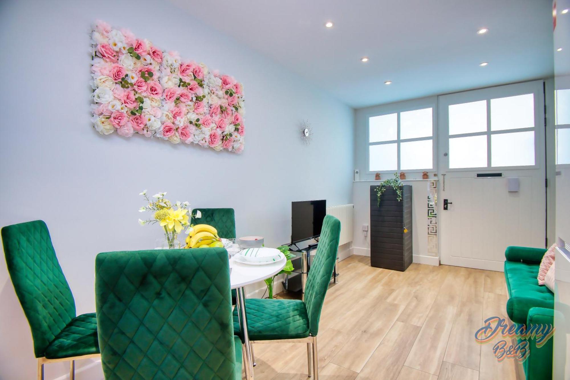 Amazing Place In Finsbury Park Apartment London Exterior photo